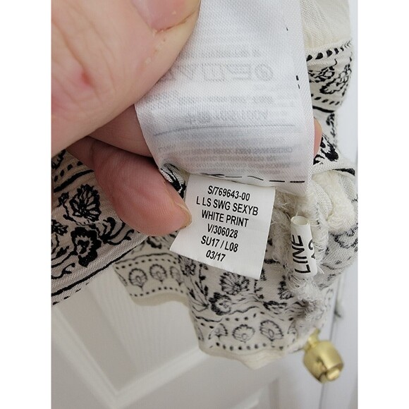 Old Navy NWOT Peasant Top 100% Viscose Cream And Black Size L Oversized - Picture 8 of 11